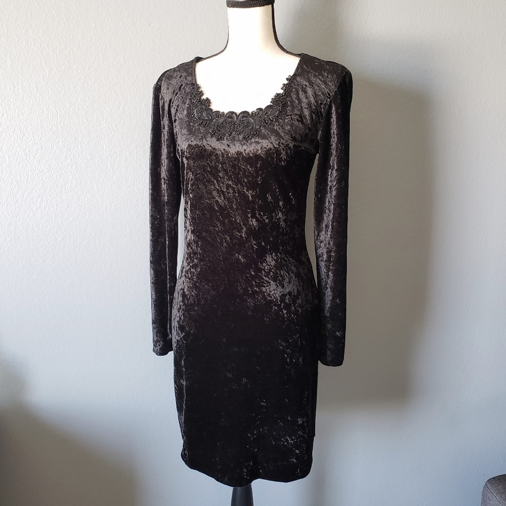 VTG Crushed Velvet Bodycon Dress